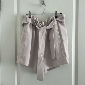 Tie-Waist Paperbag Shorts in Light Lilac